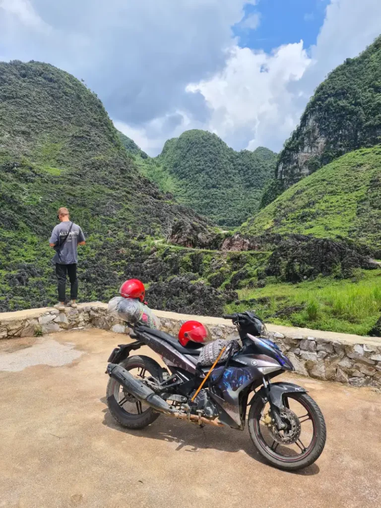 Semi automaat - Ha Giang Loop