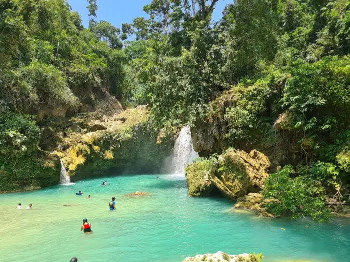 Kawasan Falls